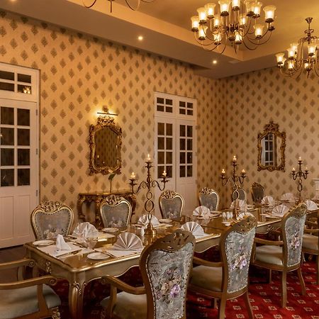 The Westbury Palace Nuwara Eliya Exterior foto